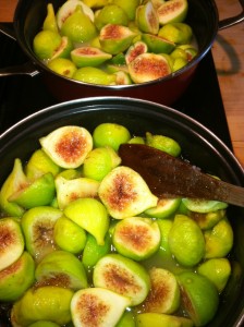 The beginning of my yummy Fig Preserves.